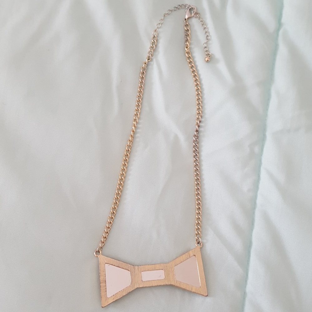 Large Rhinestone Bow Necklace - Picture 2 of 3